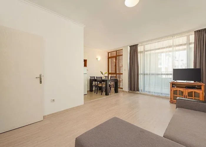 Sun City I Apartments Сонячний Берег